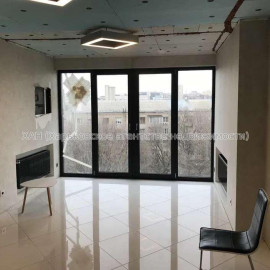 Продам квартиру, Героев Небесной сотни площ. , 3 кім., 115 м², евроремонт