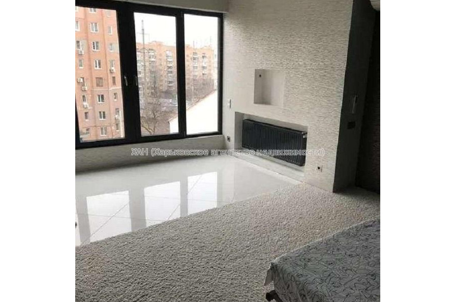 Продам квартиру, Героев Небесной сотни площ. , 3 кім., 115 м², евроремонт 