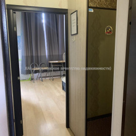 Продам квартиру, Героев Харькова просп. , 1 кім., 28 м², капитальный ремонт