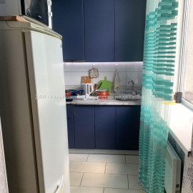 Продам квартиру, Героев Харькова просп. , 1 кім., 28 м², капитальный ремонт