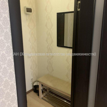 Продам квартиру, Героев Харькова просп. , 1 кім., 28 м², капитальный ремонт 