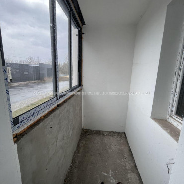 Продам квартиру, Шевченко ул. , 1  ком., 40 м², без внутренних работ 