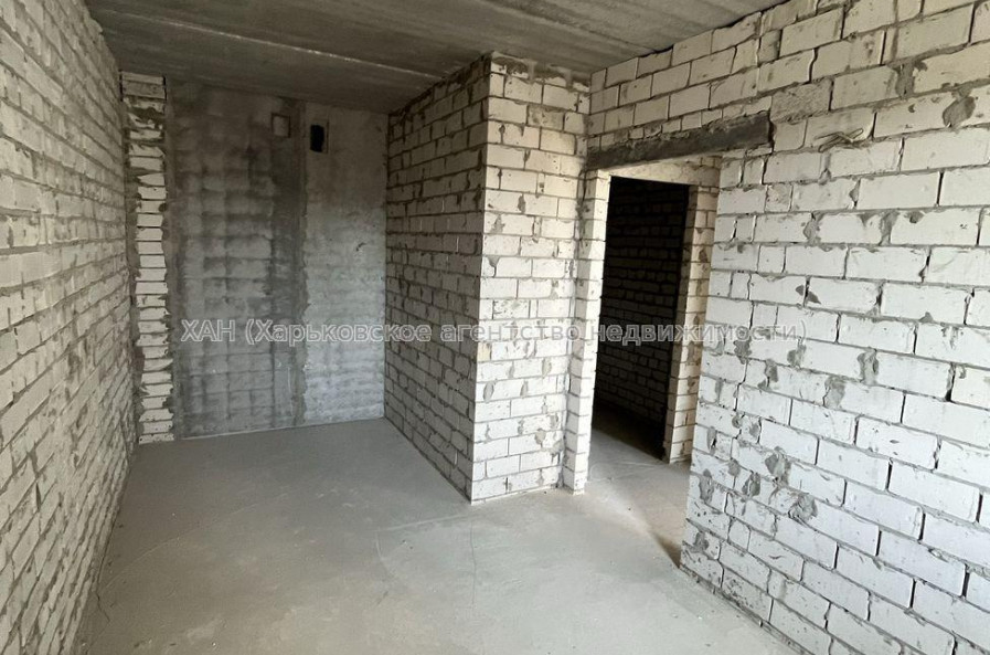Продам квартиру, Шевченко ул. , 1  ком., 40 м², без внутренних работ 