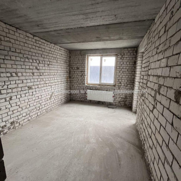 Продам квартиру, Шевченко ул. , 1  ком., 40 м², без внутренних работ 