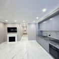 Продам квартиру, Малиновская ул. , 2 кім., 76 м², евроремонт 
