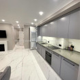 Продам квартиру, Малиновская ул. , 2 кім., 76 м², евроремонт 