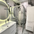 Продам квартиру, Малиновская ул. , 2  ком., 76 м², евроремонт 