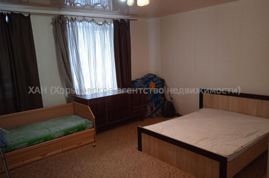 Продам квартиру, Чернышевская ул. , 3  ком., 73.80 м², косметический ремонт 