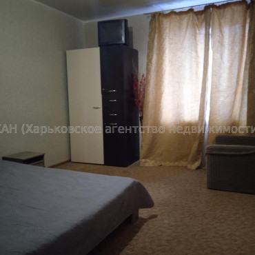 Продам квартиру, Чернышевская ул. , 3 кім., 73.80 м², косметический ремонт 