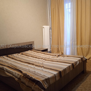 Продам квартиру, Чернышевская ул. , 3 кім., 73.80 м², косметический ремонт 