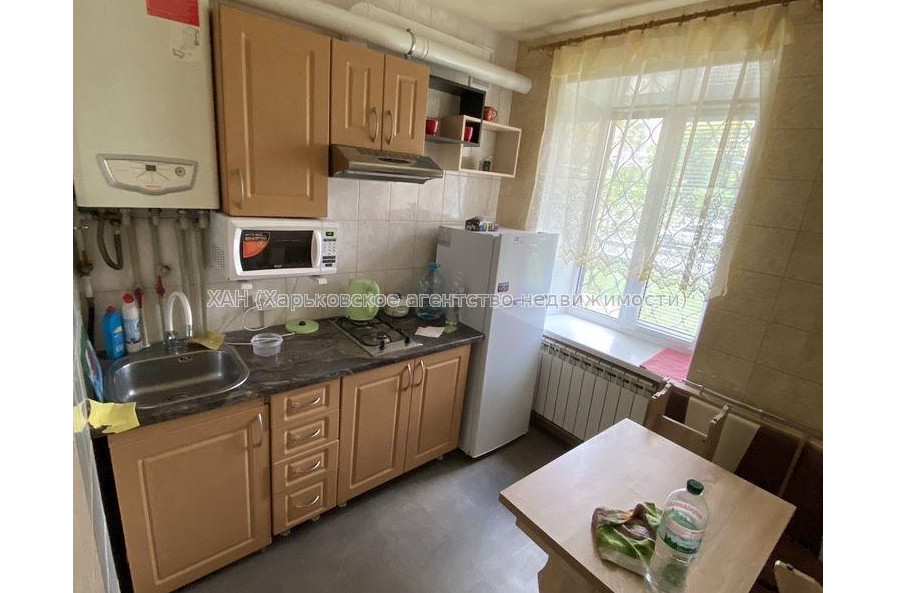 Продам квартиру, Малиновского ул. , 2  ком., 45 м², косметический ремонт 