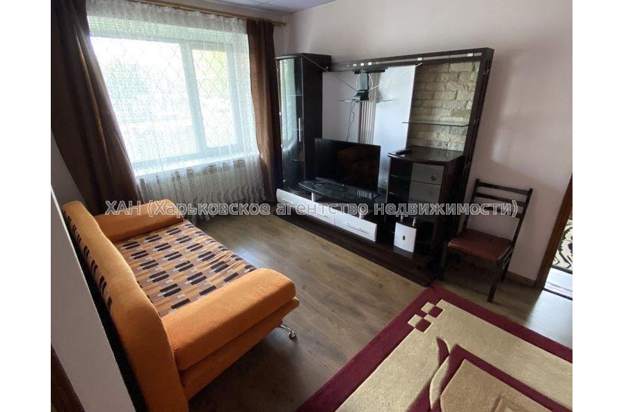 Продам квартиру, Малиновского ул. , 2  ком., 45 м², косметический ремонт 