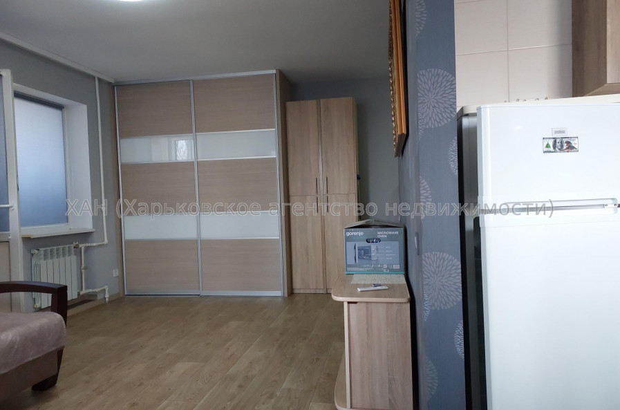 Продам квартиру, Матросова Александра ул. , 1 кім., 34 м², косметический ремонт 