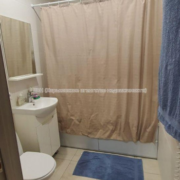 Продам квартиру, Льва Ландау просп. , 1 кім., 42 м², евроремонт 