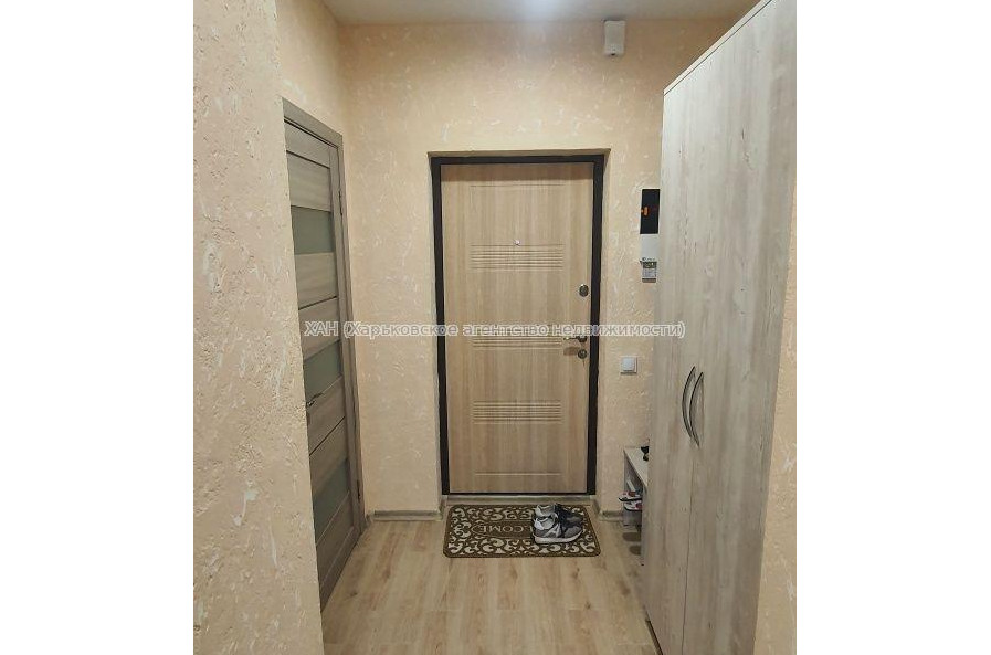 Продам квартиру, Льва Ландау просп. , 1 кім., 42 м², евроремонт 