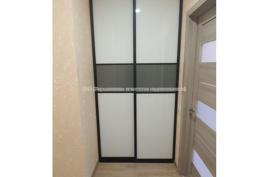 Продам квартиру, Льва Ландау просп. , 1 кім., 42 м², евроремонт 