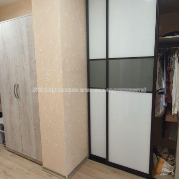 Продам квартиру, Льва Ландау просп. , 1 кім., 42 м², евроремонт 