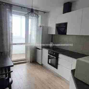 Продам квартиру, Льва Ландау просп. , 1  ком., 42 м², евроремонт 