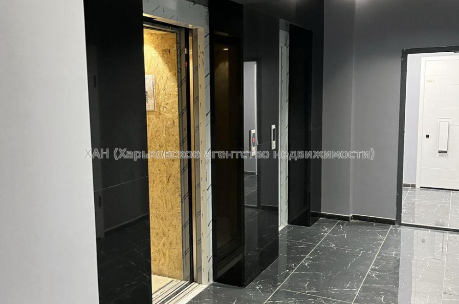 Продам квартиру, Куликовская ул. , 2 кім., 52 м², без внутренних работ 