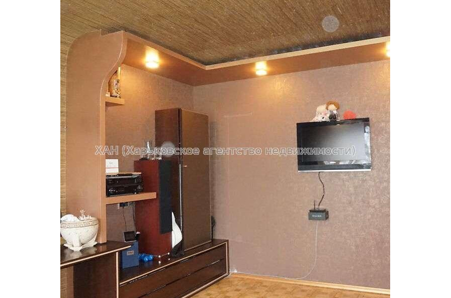 Продам квартиру, Аэрокосмический пр. , 3  ком., 71 м², косметический ремонт 