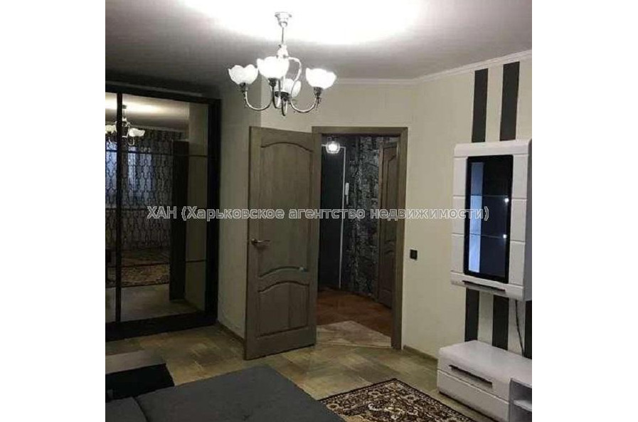 Продам квартиру, Морозова ул. , 1  ком., 34 м², капитальный ремонт 