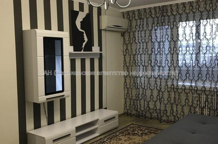 Продам квартиру, Морозова ул. , 1  ком., 34 м², капитальный ремонт 