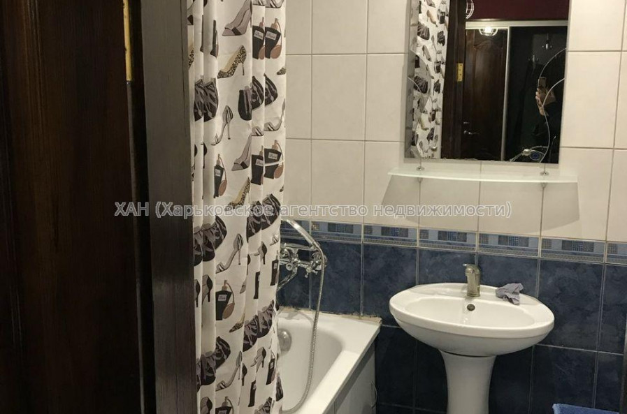 Продам квартиру, Морозова ул. , 1  ком., 34 м², капитальный ремонт 