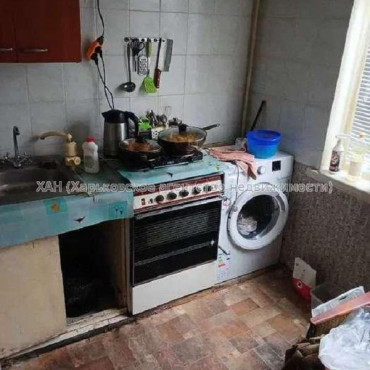 Продам квартиру, Фесенковский въезд , 2 кім., 51 м², советский ремонт 