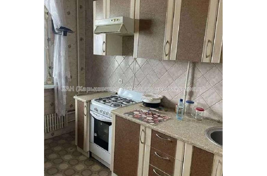 Продам квартиру, Метростроителей ул. , 1  ком., 38 м², косметический ремонт 