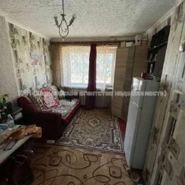 Продам квартиру, Харьковских Дивизий ул. , 2  ком., 21 м², косметический ремонт