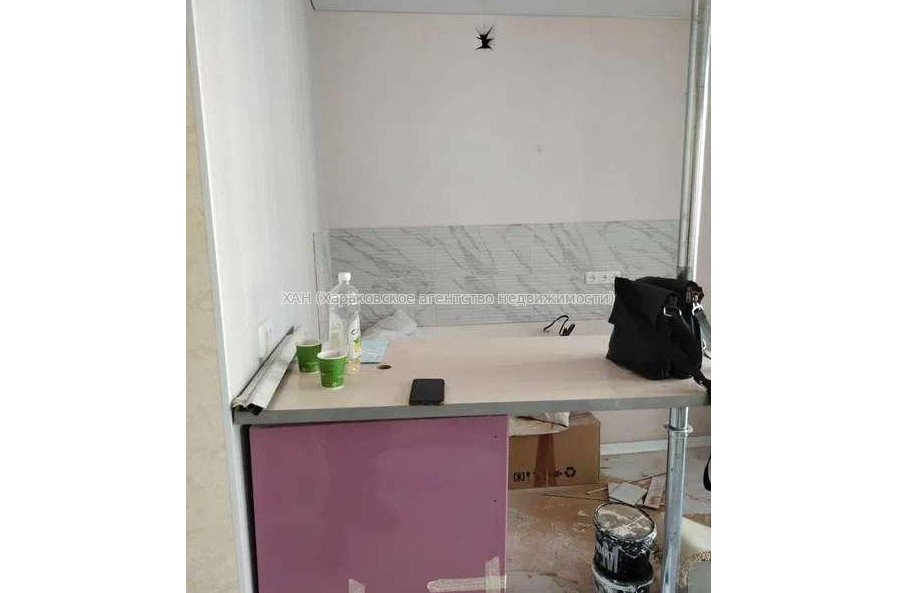 Продам квартиру, Казакевича ул. , 1  ком., 34 м², без отделочных работ 