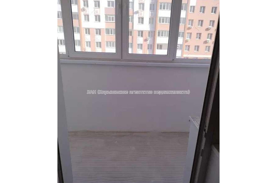 Продам квартиру, Казакевича ул. , 1  ком., 34 м², без отделочных работ 