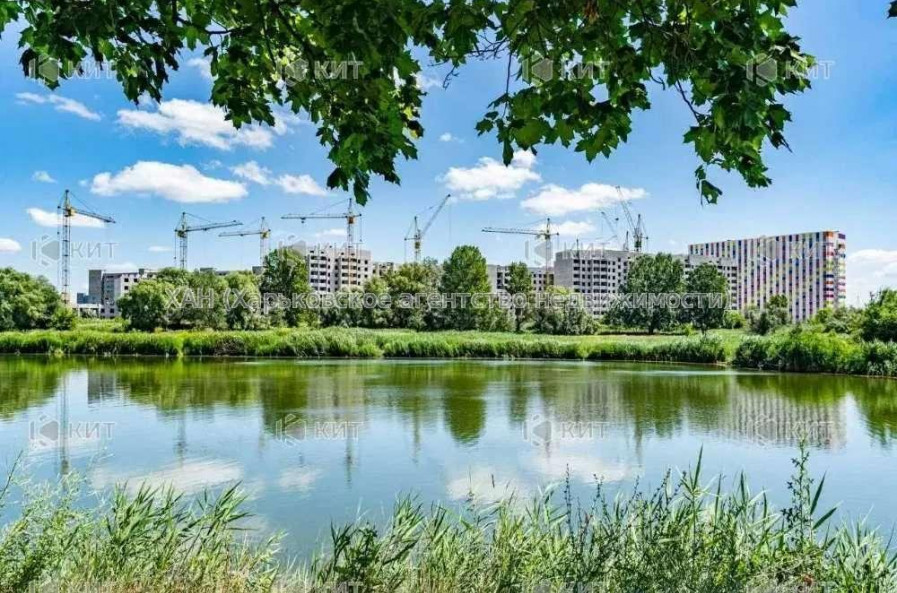 Продам квартиру, Казакевича ул. , 1  ком., 34 м², без отделочных работ 