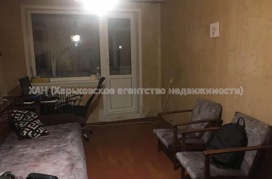 Продам квартиру, Непокоренных ул. , 1 кім., 30 м², косметический ремонт 