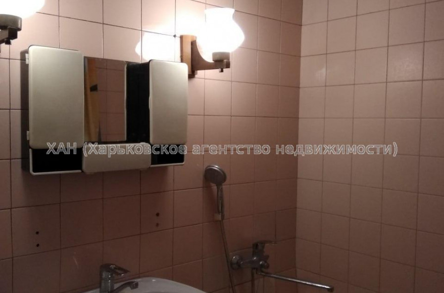 Продам квартиру, Аэрокосмический пр. , 46 , 3  ком., 60 м², косметический ремонт 