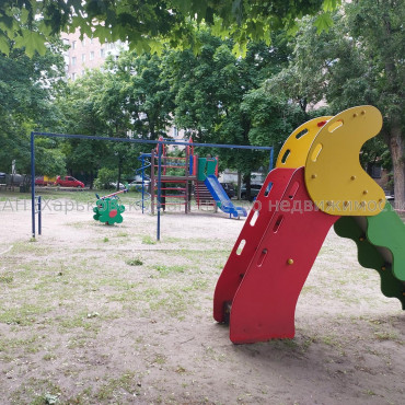 Продам квартиру, Аэрокосмический пр. , 46 , 3  ком., 60 м², косметический ремонт 