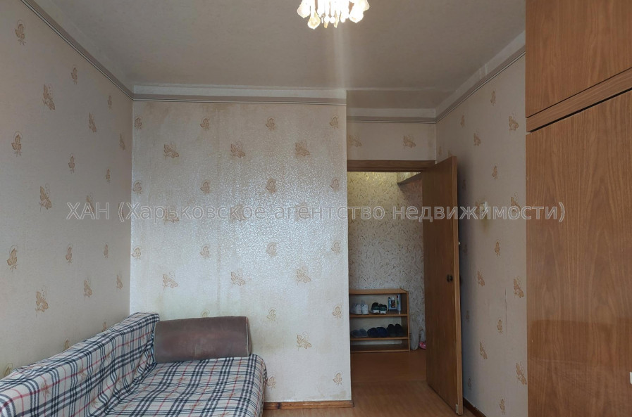 Продам квартиру, Гагарина просп. , 3  ком., 60 м², косметический ремонт 