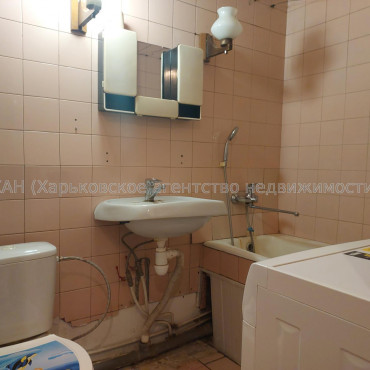 Продам квартиру, Аэрокосмический пр. , 46 , 3  ком., 60 м², косметический ремонт 