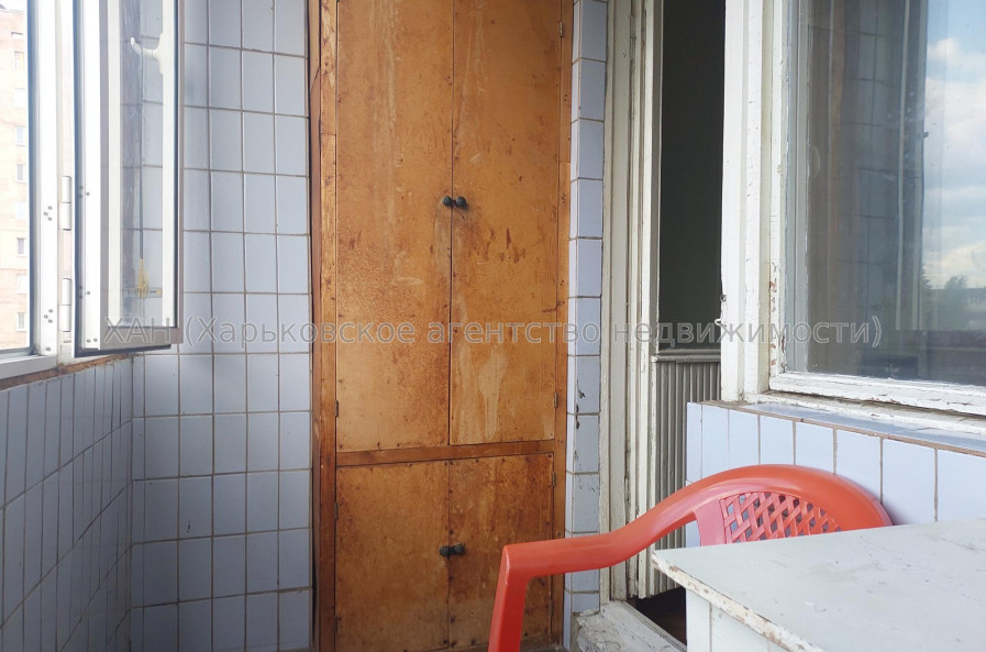 Продам квартиру, Аэрокосмический пр. , 46 , 3  ком., 60 м², косметический ремонт 