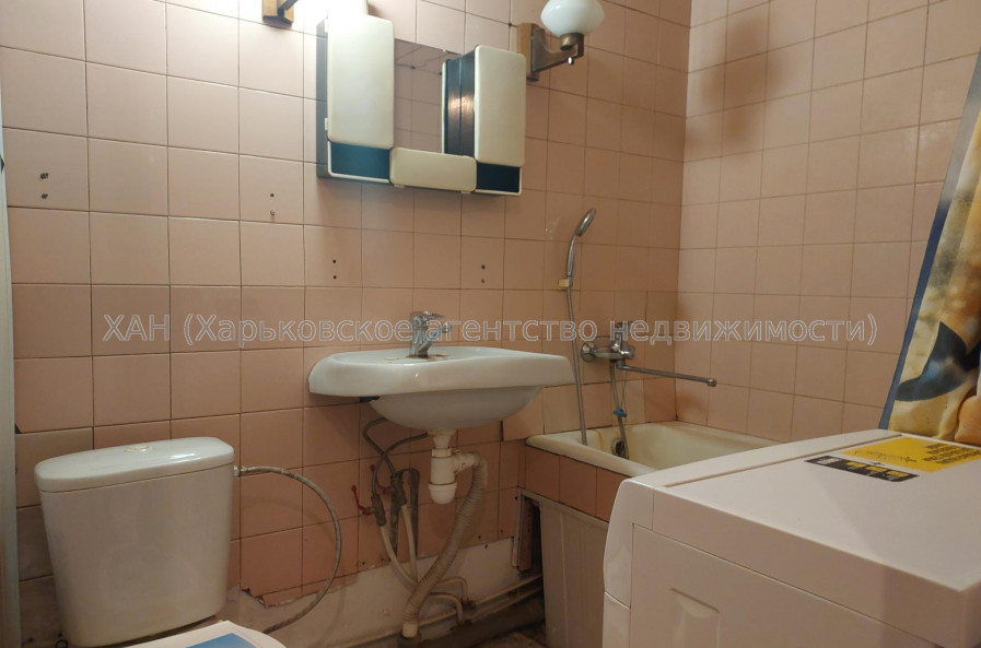 Продам квартиру, Аэрокосмический пр. , д. 46 , 3  ком., 60 м², косметический ремонт 