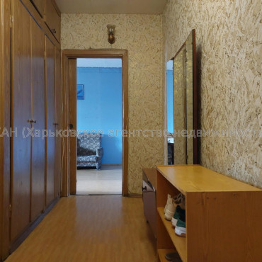 Продам квартиру, Аэрокосмический пр. , 46 , 3  ком., 60 м², косметический ремонт 