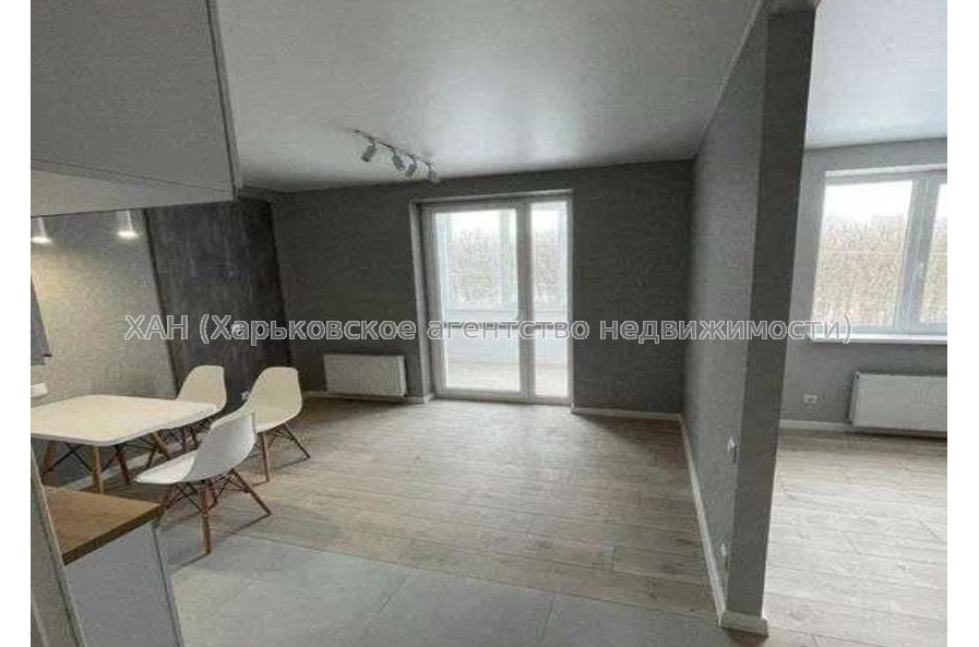 Продам квартиру, Победы просп. , 1  ком., 41 м², капитальный ремонт 