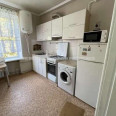 Продам квартиру, Защитников Украины пл. , 2  ком., 49 м², капитальный ремонт 