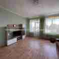 Продам квартиру, Защитников Украины пл. , 2  ком., 49 м², капитальный ремонт 