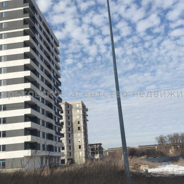Продам квартиру, Льва Ландау просп. , 1  ком., 43 м², без внутренних работ 