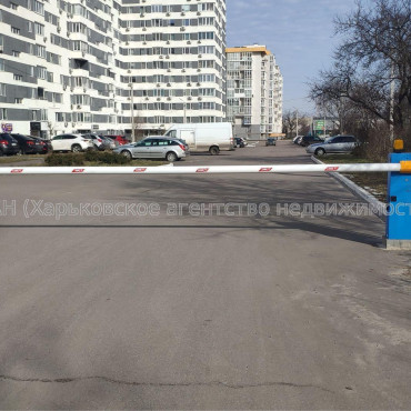 Продам квартиру, Льва Ландау просп. , 1  ком., 43 м², без внутренних работ 