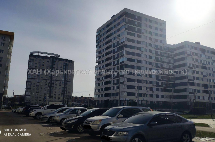 Продам квартиру, Льва Ландау просп. , 1  ком., 43 м², без внутренних работ 