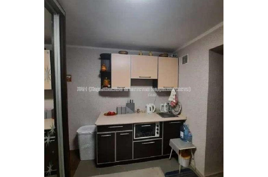 Продам квартиру, Льва Ландау просп. , 1  ком., 27 м², капитальный ремонт 