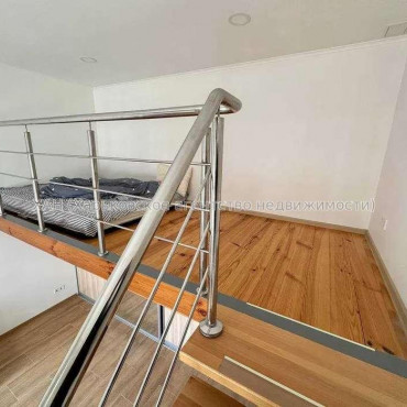 Продам квартиру, Переяславская ул. , 2 кім., 57 м², евроремонт 