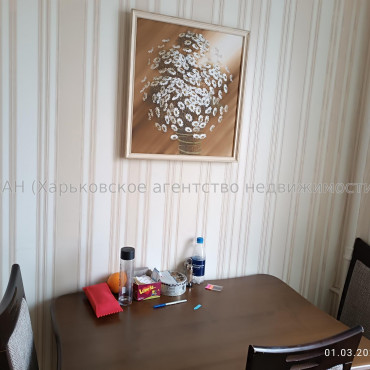 Продам квартиру, Черноглазовская ул. , 2 кім., 60 м², капитальный ремонт 